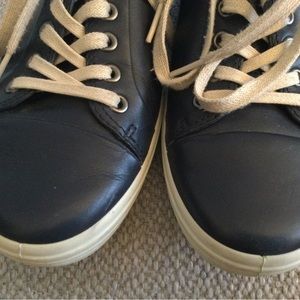Ecco Navy Blue Sneakers